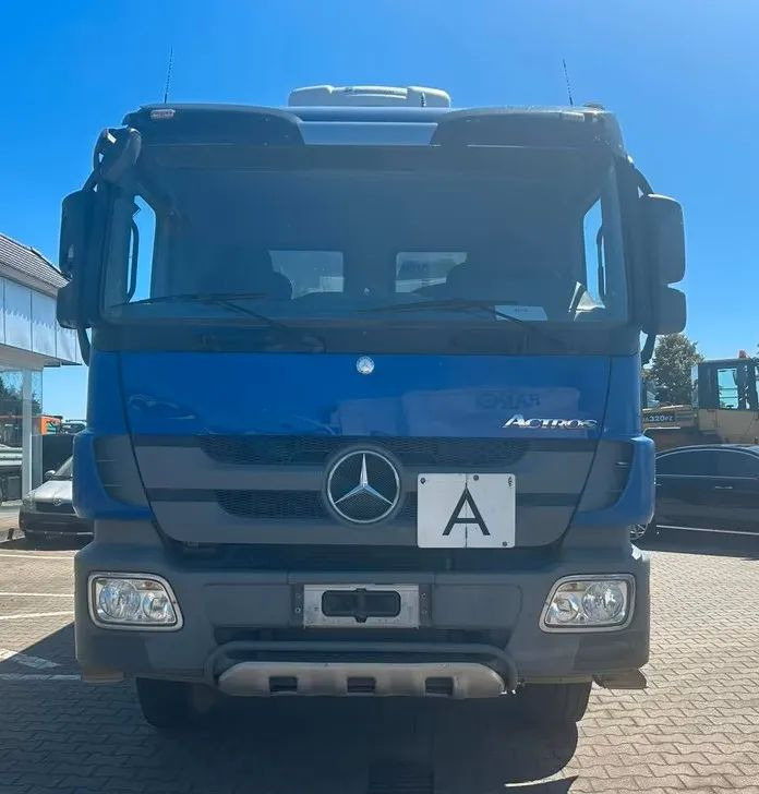Mercedes-Benz Actros 4141 K 8x4 / Meiller Trójstronna Wywrotka / Automat / Euro 5 / Klima / 36T DMC - Truk jungkit: gambar 3 Mercedes-Benz Actros 4141 K 8x4 / Meiller Trójstronna Wywrotka / Automat / Euro 5 / Klima / 36T DMC - Truk jungkit: gambar 3