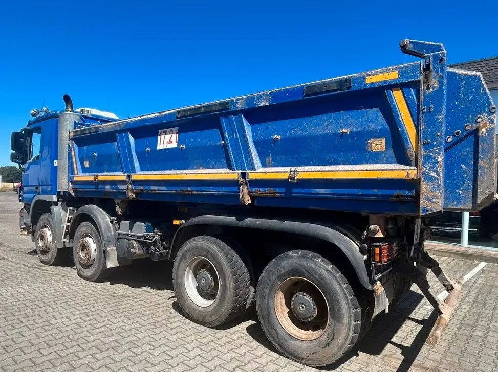 Mercedes-Benz Actros 4141 K 8x4 / Meiller Trójstronna Wywrotka / Automat / Euro 5 / Klima / 36T DMC - Truk jungkit: gambar 4 Mercedes-Benz Actros 4141 K 8x4 / Meiller Trójstronna Wywrotka / Automat / Euro 5 / Klima / 36T DMC - Truk jungkit: gambar 4