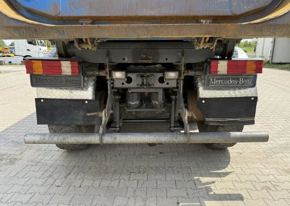 Mercedes-Benz Actros 4141AK 8x8 | Wywrotka Meiller | TELLIGENT z sprzęgłem system stabilizacji jazdy | Euro 5 - Truk jungkit: gambar 4 Mercedes-Benz Actros 4141AK 8x8 | Wywrotka Meiller | TELLIGENT z sprzęgłem system stabilizacji jazdy | Euro 5 - Truk jungkit: gambar 4