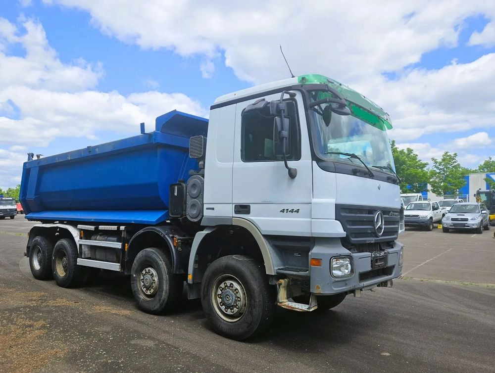 Mercedes-Benz Actros 4144 8x8/ Wywrotka/ Mulda/ Euro 5/ Retarder - Truk jungkit: gambar 1 Mercedes-Benz Actros 4144 8x8/ Wywrotka/ Mulda/ Euro 5/ Retarder - Truk jungkit: gambar 1