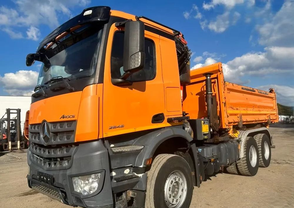 Mercedes-Benz Arocs 2648/3 – 3-stronny wywrotka Meiller / Żuraw Palfinger PK23002 / 2x BORDMATIK / Automatyczna - Truk jungkit: gambar 3 Mercedes-Benz Arocs 2648/3 – 3-stronny wywrotka Meiller / Żuraw Palfinger PK23002 / 2x BORDMATIK / Automatyczna - Truk jungkit: gambar 3