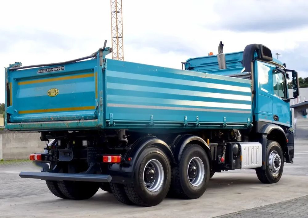 Truk jungkit Mercedes-Benz Arocs 2648 LK | Meiller | Bormatik | Euro 6c |Trójstronny wywrot | 6x6 |: gambar 13 Truk jungkit Mercedes-Benz Arocs 2648 LK | Meiller | Bormatik | Euro 6c |Trójstronny wywrot | 6x6 |: gambar 13