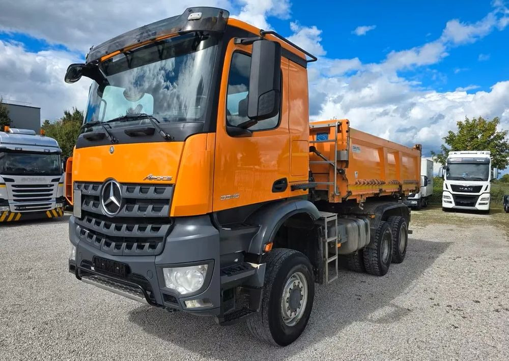 Mercedes-Benz Arocs 3345 6x6 Allrad / Bordmatic – Wywrotka Dautel | 449 KM | - Truk jungkit: gambar 1 Mercedes-Benz Arocs 3345 6x6 Allrad / Bordmatic – Wywrotka Dautel | 449 KM | - Truk jungkit: gambar 1