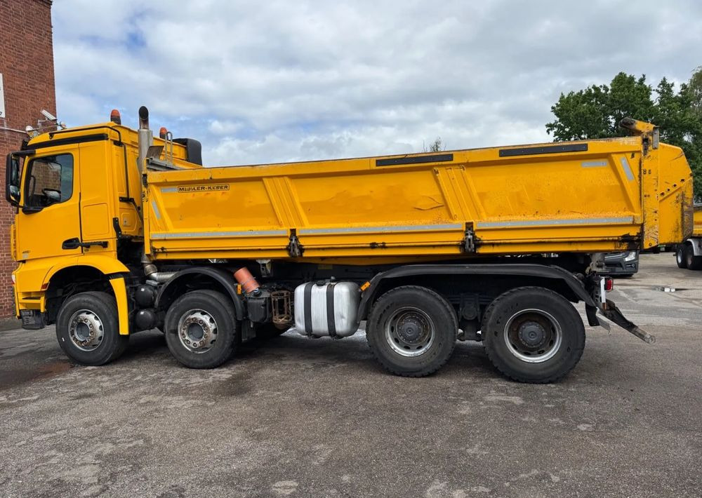 Mercedes-Benz Arocs 4151 8x4 • Retarder • Meiller Bordmatik • Euro 6c - Truk jungkit: gambar 5 Mercedes-Benz Arocs 4151 8x4 • Retarder • Meiller Bordmatik • Euro 6c - Truk jungkit: gambar 5