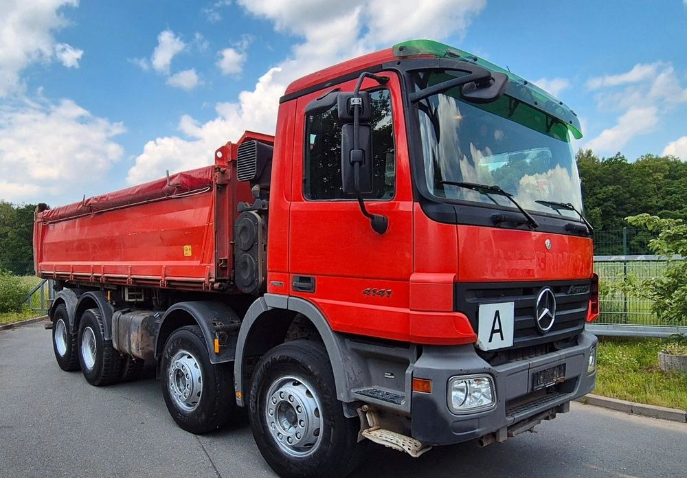 Mercedes-Benz Mercedes-Benz ACTROS 4141 Wywrotka 8x4 | Euro 5 | 408 KM | 337 798 km | 2010 - Truk jungkit: gambar 1 Mercedes-Benz Mercedes-Benz ACTROS 4141 Wywrotka 8x4 | Euro 5 | 408 KM | 337 798 km | 2010 - Truk jungkit: gambar 1
