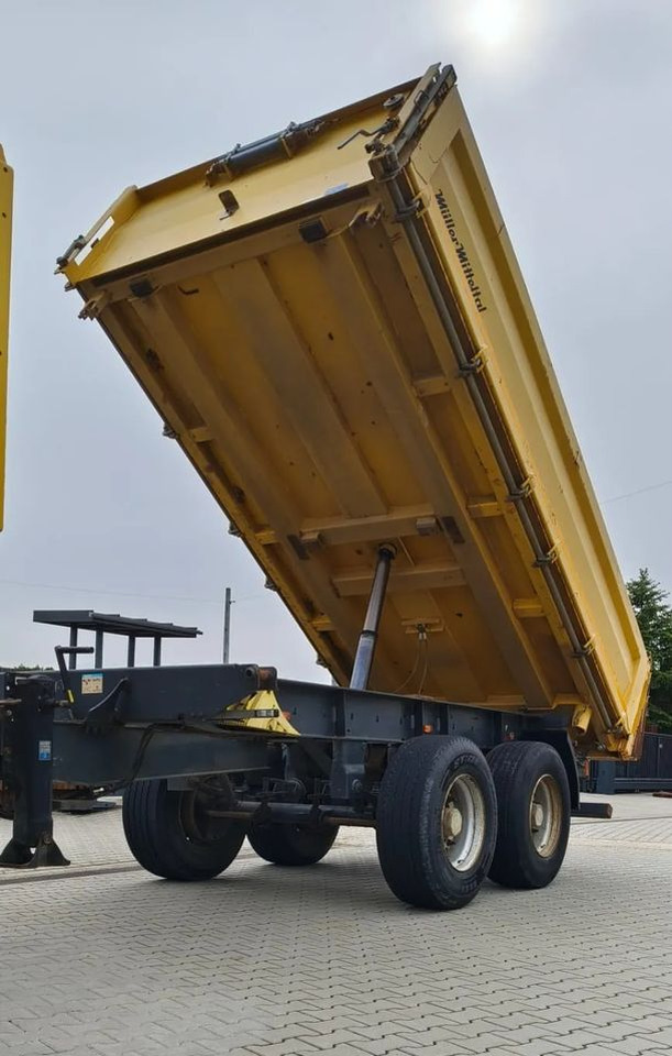 Miller Tandem R180 | Wywrotka 3-stronna | Pneumatyczne zawieszenie | Bordmatik | 2013 | Oś podnoszona - Trailer jungkit: gambar 4 Miller Tandem R180 | Wywrotka 3-stronna | Pneumatyczne zawieszenie | Bordmatik | 2013 | Oś podnoszona - Trailer jungkit: gambar 4