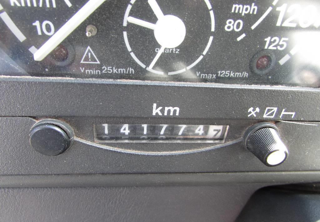 Truk flatbed IVECO 260 E31 6X2 CAJA FIJA: gambar 10