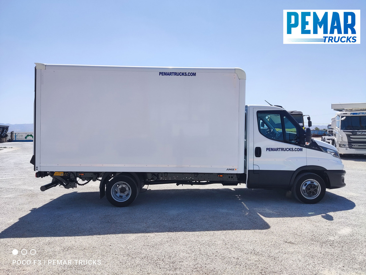 IVECO DAILY 35C16 CAJA CERRADA DOBLE RUEDA - Van box: gambar 4 IVECO DAILY 35C16 CAJA CERRADA DOBLE RUEDA - Van box: gambar 4