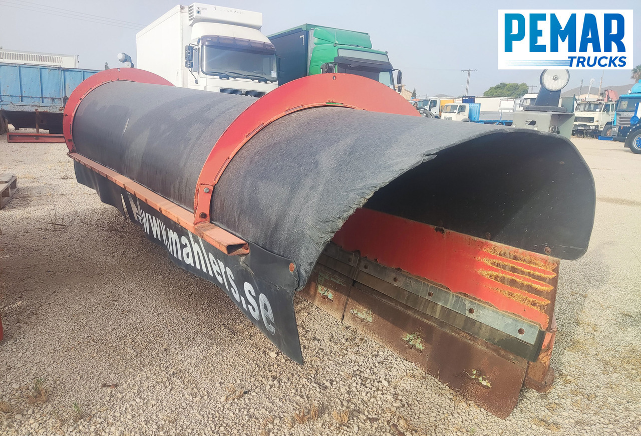 MAHLERS ROSSO 2000 37KP - Kendaraan de-icing: gambar 1 MAHLERS ROSSO 2000 37KP - Kendaraan de-icing: gambar 1