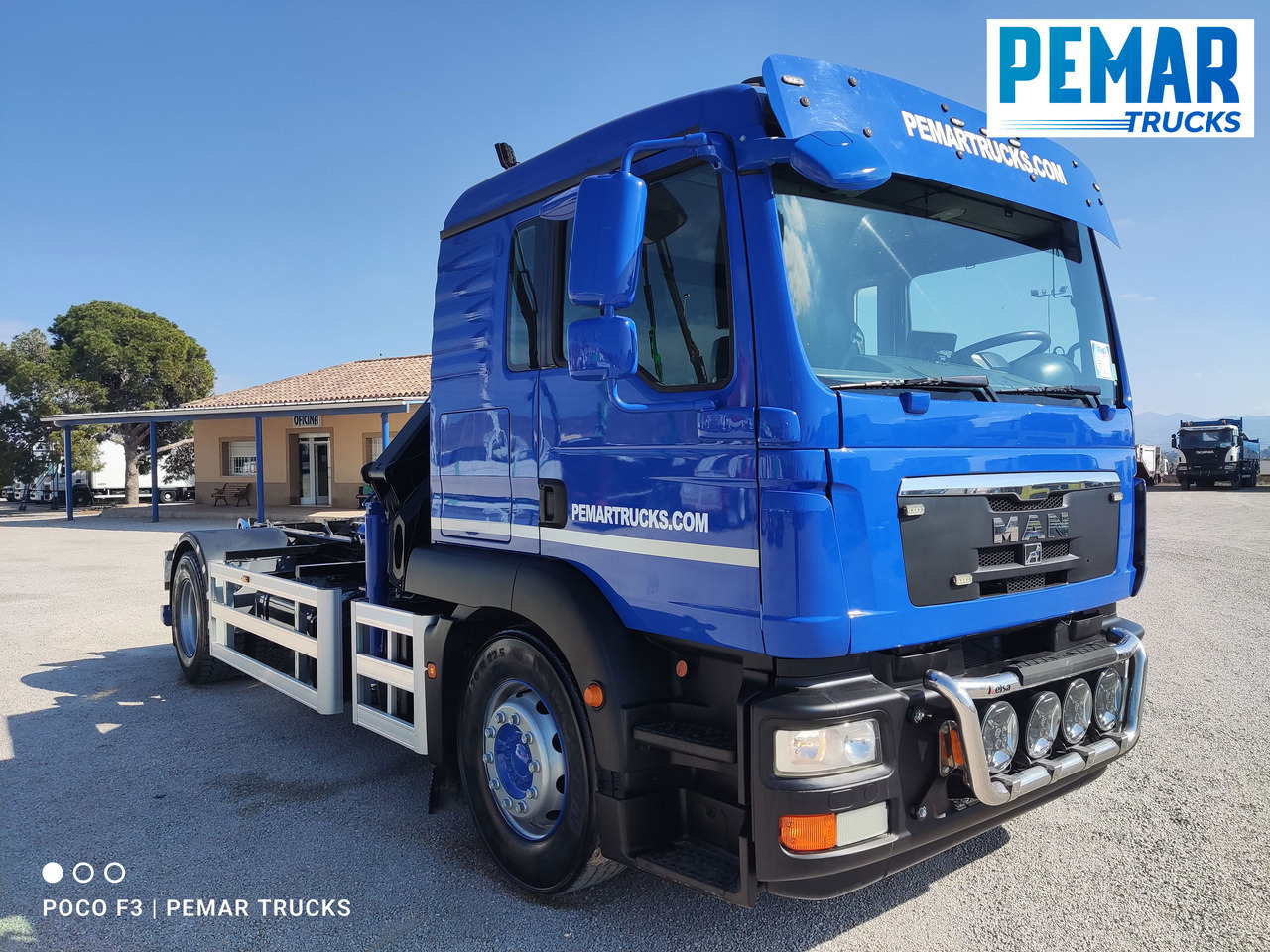 MAN TGM 18.290 GRUA MULTILIFT - Hook lift, Truk derek: gambar 4 MAN TGM 18.290 GRUA MULTILIFT - Hook lift, Truk derek: gambar 4
