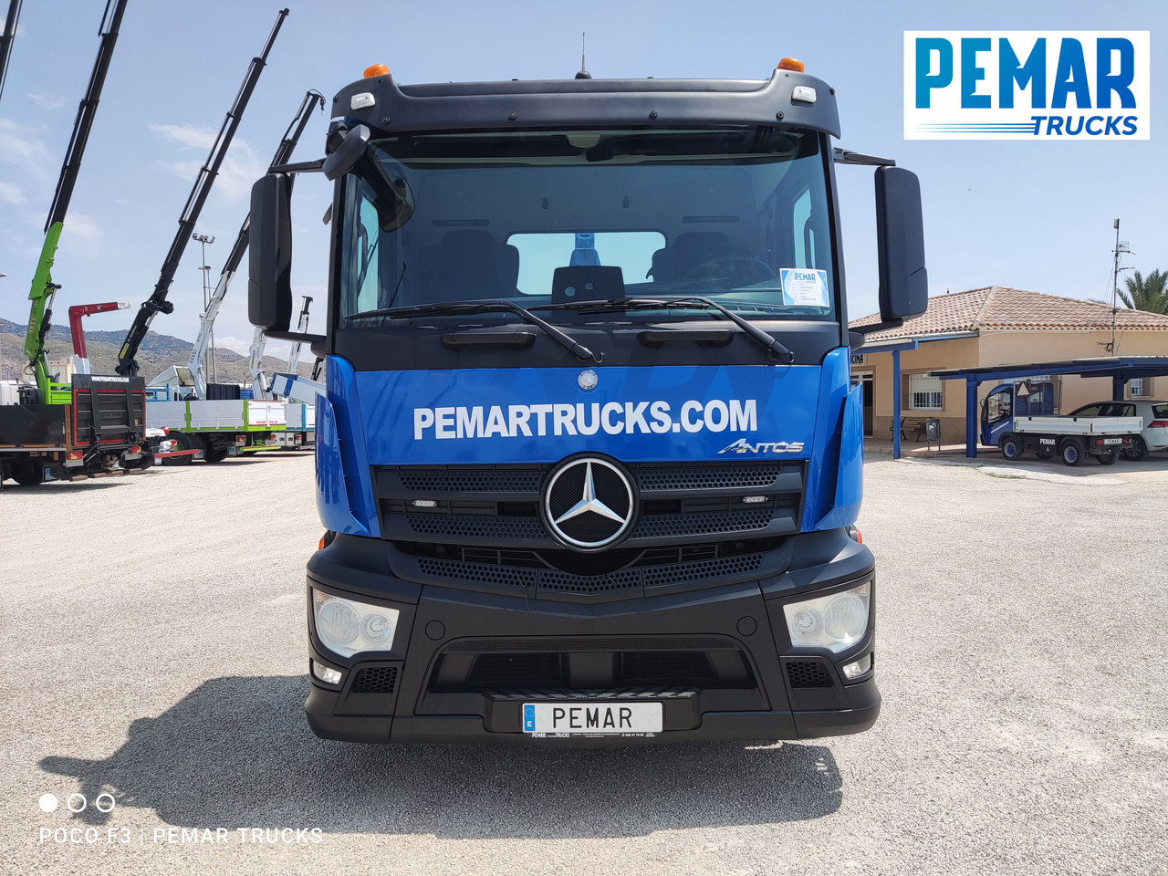 MERCEDES-BENZ ANTOS 2546 6X2 MULTILIFT - Pengangkut kontainer/ Container truck: gambar 3 MERCEDES-BENZ ANTOS 2546 6X2 MULTILIFT - Pengangkut kontainer/ Container truck: gambar 3