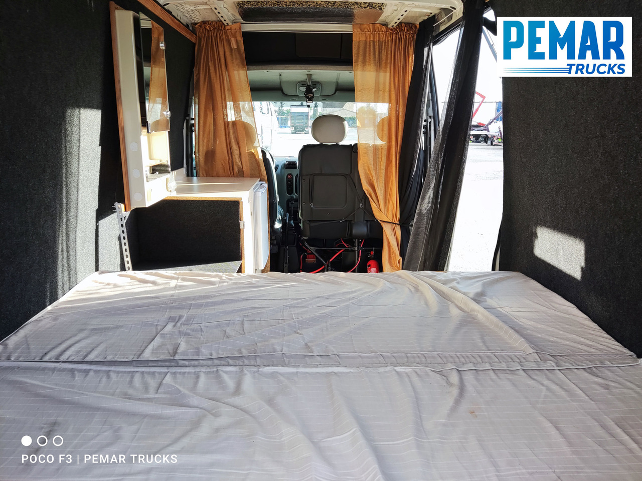 Van panel, Van kombi NISSAN INTERSTAR CAMPERIZADA L2 H2: gambar 19 Van panel, Van kombi NISSAN INTERSTAR CAMPERIZADA L2 H2: gambar 19