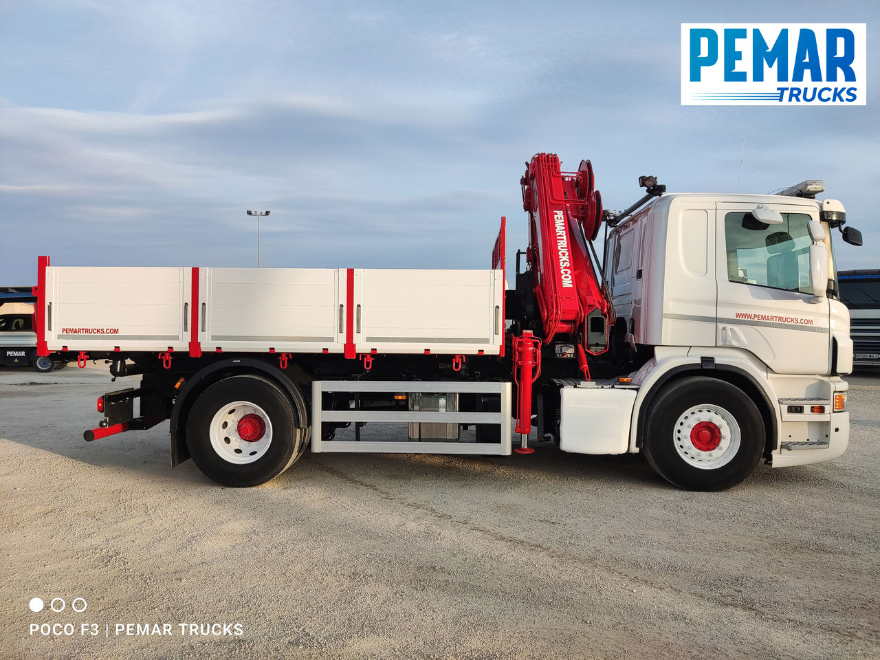 SCANIA P 280 GRUA BASCULANTE 18T EURO 6 - Truk derek: gambar 4 SCANIA P 280 GRUA BASCULANTE 18T EURO 6 - Truk derek: gambar 4