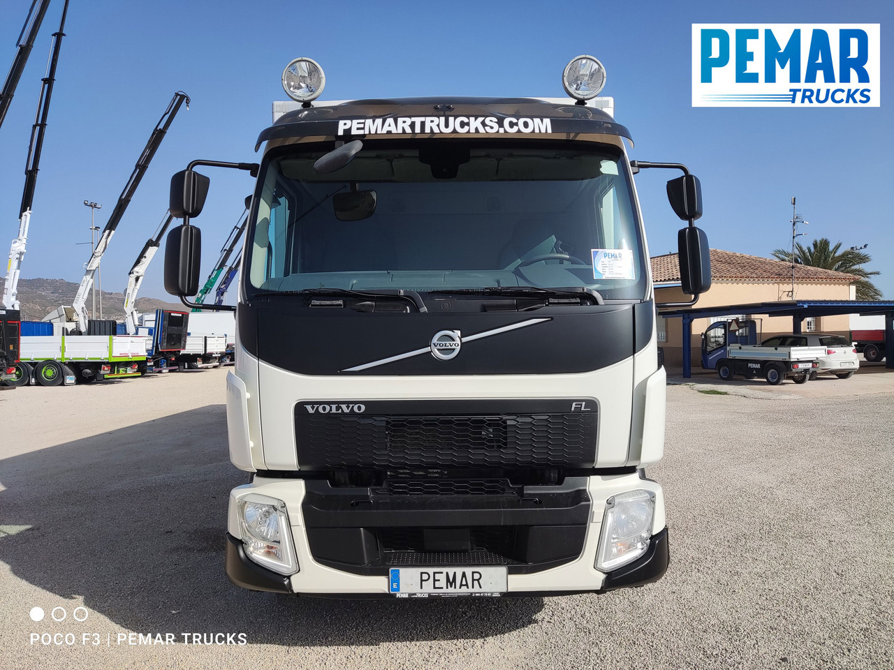 VOLVO FL 210 CAJA CERRADA 12T EURO 6 - Truk box: gambar 2 VOLVO FL 210 CAJA CERRADA 12T EURO 6 - Truk box: gambar 2