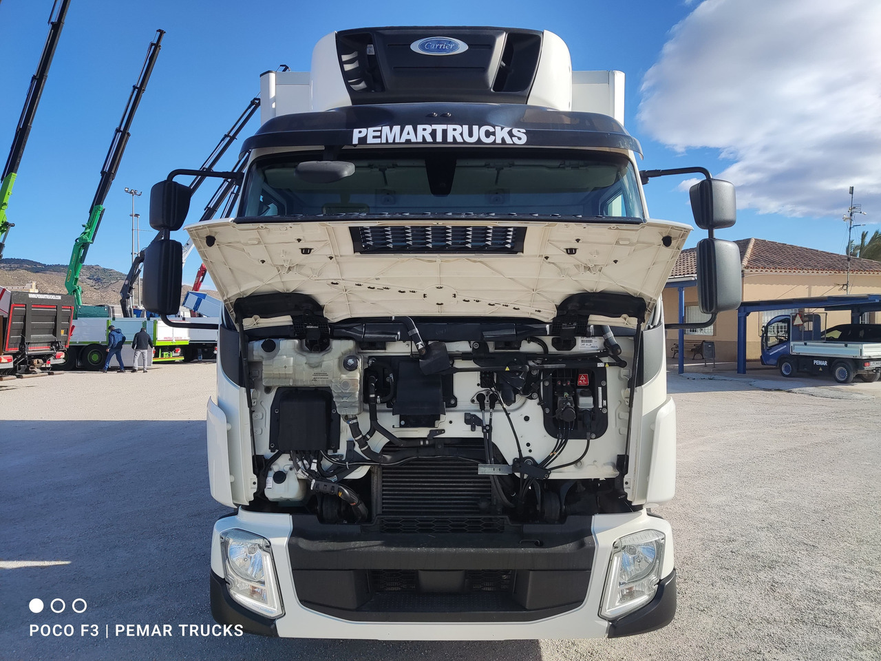 Truk berpendingin VOLVO FL 250 FRIGORIFICO 12T EURO 6: gambar 30
