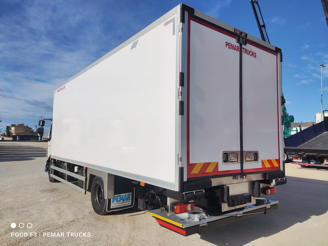 Truk berpendingin VOLVO FL 250 FRIGORIFICO 12T EURO 6: gambar 7