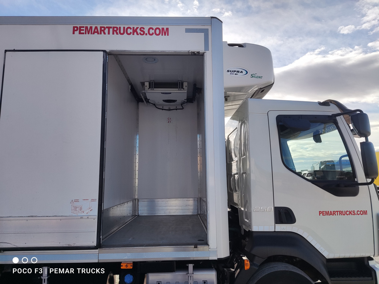 Truk berpendingin VOLVO FL 250 FRIGORIFICO 12T EURO 6: gambar 15