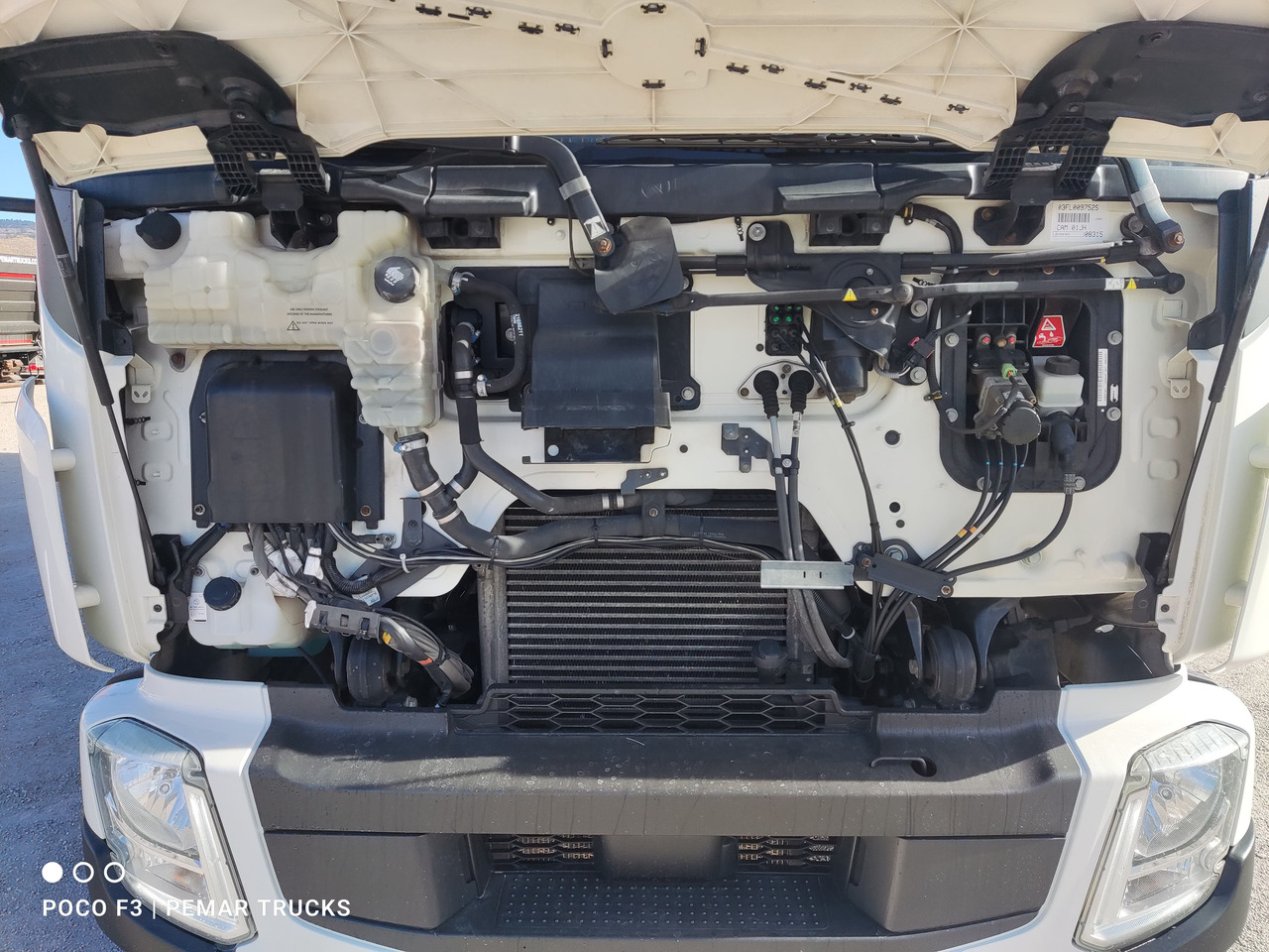 Truk berpendingin VOLVO FL 250 FRIGORIFICO 12T EURO 6: gambar 31
