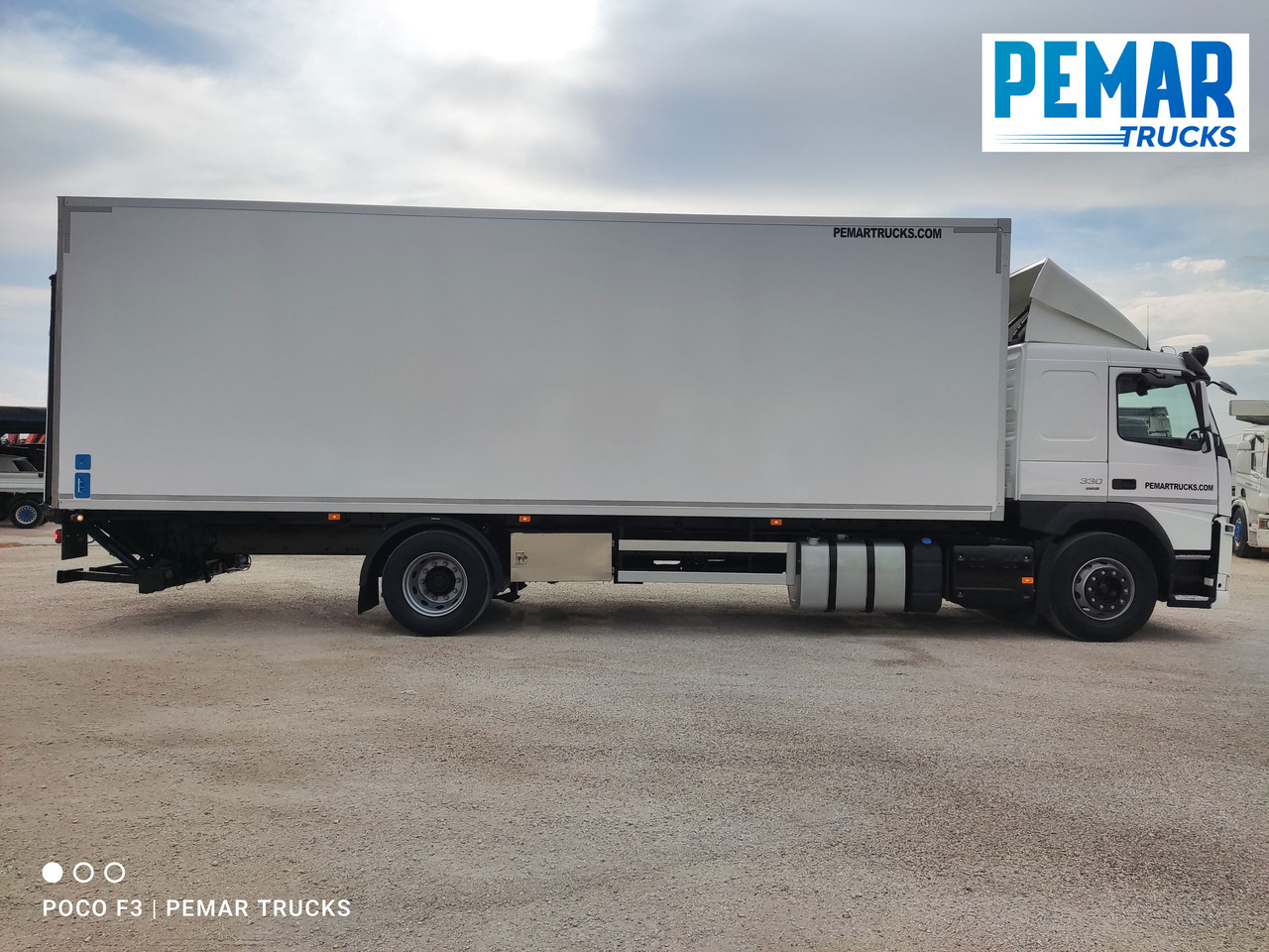 VOLVO FM 330 4X2 FRIGORIFICO EURO 6 - Truk berpendingin: gambar 4 VOLVO FM 330 4X2 FRIGORIFICO EURO 6 - Truk berpendingin: gambar 4