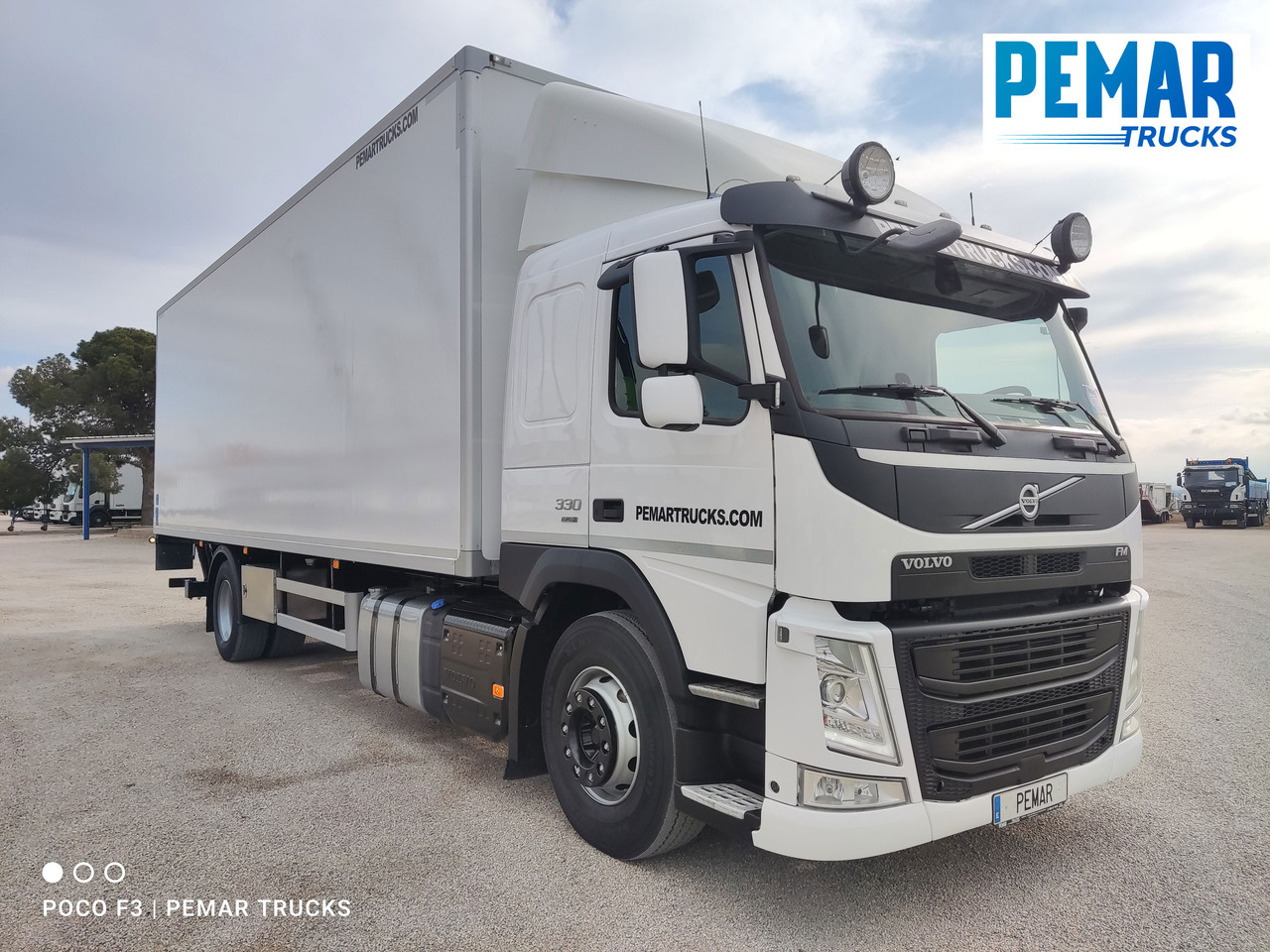 VOLVO FM 330 4X2 FRIGORIFICO EURO 6 - Truk berpendingin: gambar 3 VOLVO FM 330 4X2 FRIGORIFICO EURO 6 - Truk berpendingin: gambar 3
