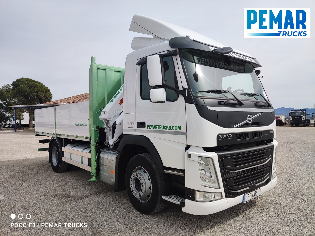 VOLVO FM 330 4X2 GRUA CAJA FIJA - Truk flatbed, Truk derek: gambar 4 VOLVO FM 330 4X2 GRUA CAJA FIJA - Truk flatbed, Truk derek: gambar 4