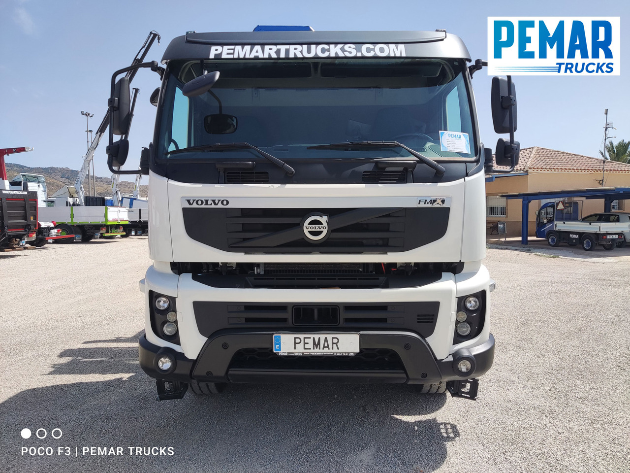 VOLVO FMX 460 8X4 GRUA CAJA FIJA ABIERTA - Truk flatbed: gambar 3 VOLVO FMX 460 8X4 GRUA CAJA FIJA ABIERTA - Truk flatbed: gambar 3