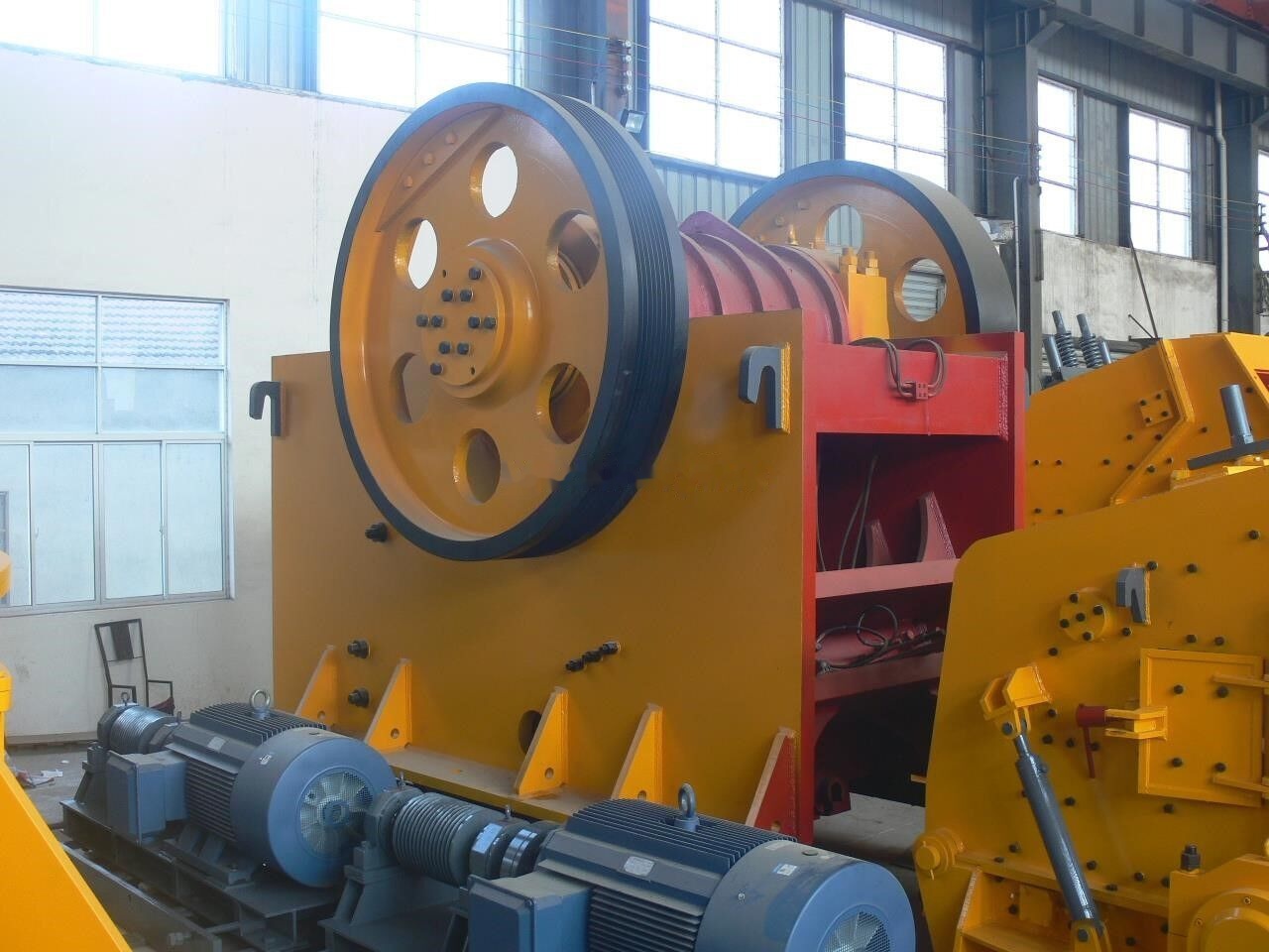 Kinglink PE1200X1500 Large Capacity Big Jaw Crusher - Penghancur rahang: gambar 2 Kinglink PE1200X1500 Large Capacity Big Jaw Crusher - Penghancur rahang: gambar 2