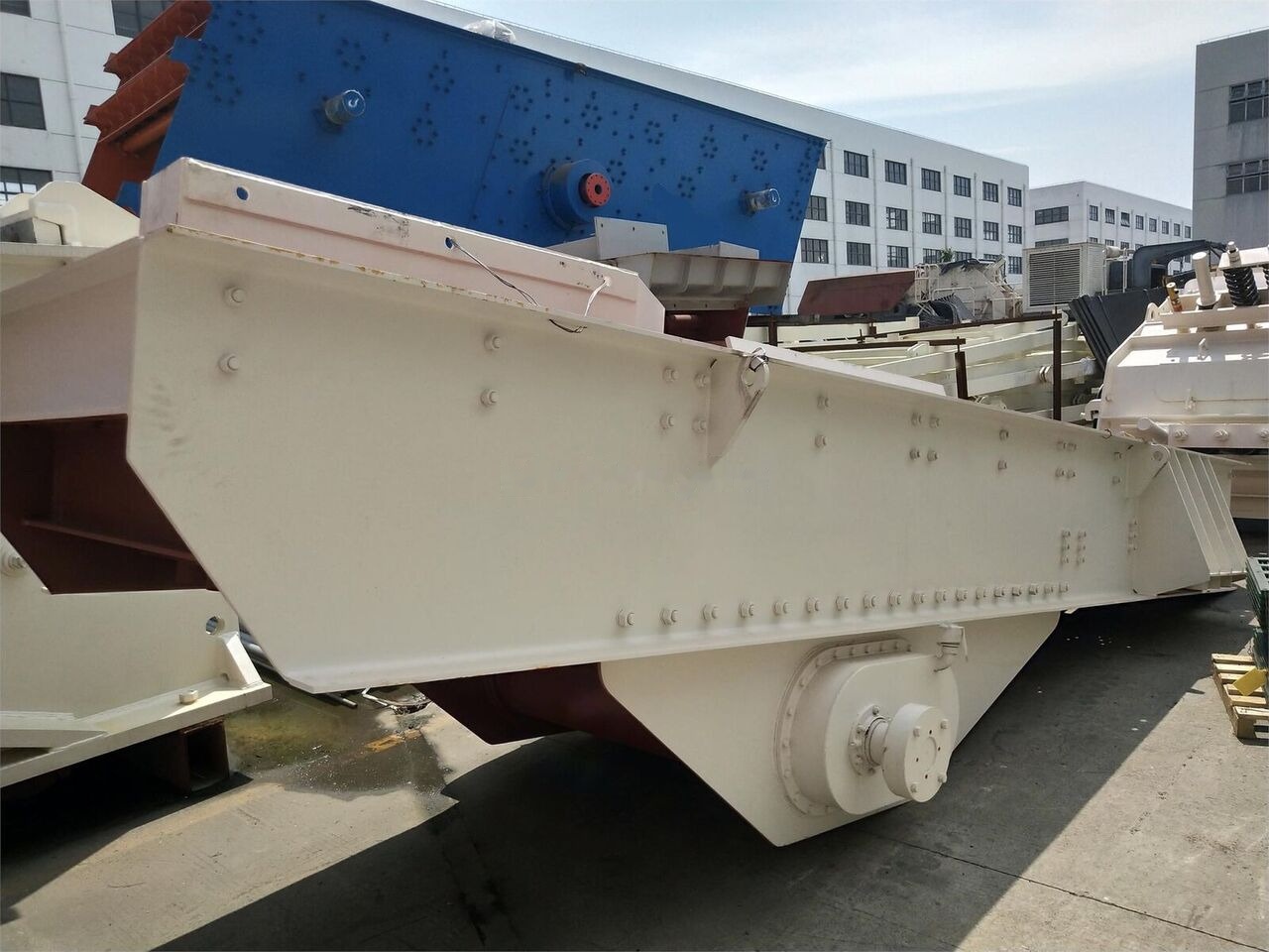 Kinglink ZSW590x110 Stone Wobbler feeder - Mesin pertambangan: gambar 3 Kinglink ZSW590x110 Stone Wobbler feeder - Mesin pertambangan: gambar 3