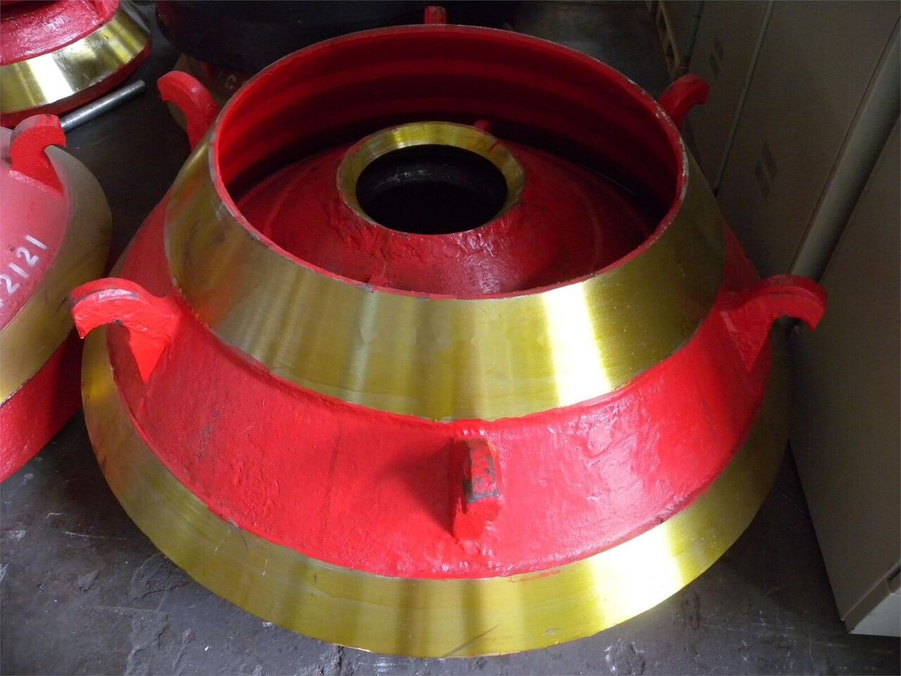 Concave and Mantle KINGLINK KLM1160 for crushing plant - Suku cadang: gambar 1 Concave and Mantle KINGLINK KLM1160 for crushing plant - Suku cadang: gambar 1
