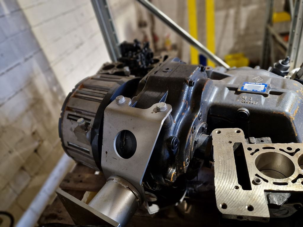 DANFOSS / SAUER BIBUS DRIVE CONTROL 1 - 50.80.0853 - Pompa hidrolik untuk Truk: gambar 5 DANFOSS / SAUER BIBUS DRIVE CONTROL 1 - 50.80.0853 - Pompa hidrolik untuk Truk: gambar 5