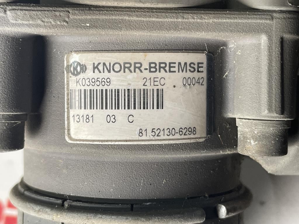 KNORR-BREMSE BRAKE VALVE EBS FOR MAN TGA | TGX | TGS - K039569 - Katup rem untuk Truk: gambar 3 KNORR-BREMSE BRAKE VALVE EBS FOR MAN TGA | TGX | TGS - K039569 - Katup rem untuk Truk: gambar 3