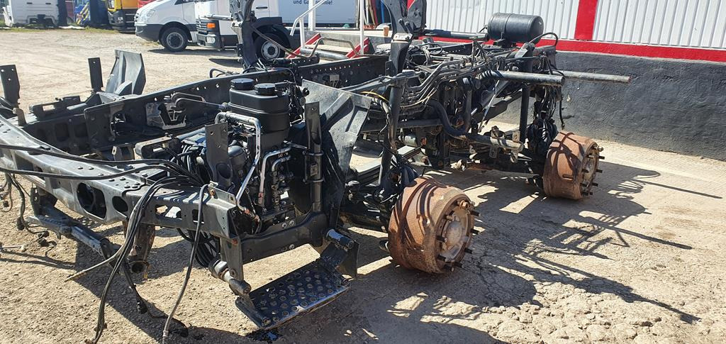 MERCEDES-BENZ ACTROS FOUR AXLE FRONT SYSTEM - Poros dan bagian untuk Truk: gambar 1 MERCEDES-BENZ ACTROS FOUR AXLE FRONT SYSTEM - Poros dan bagian untuk Truk: gambar 1