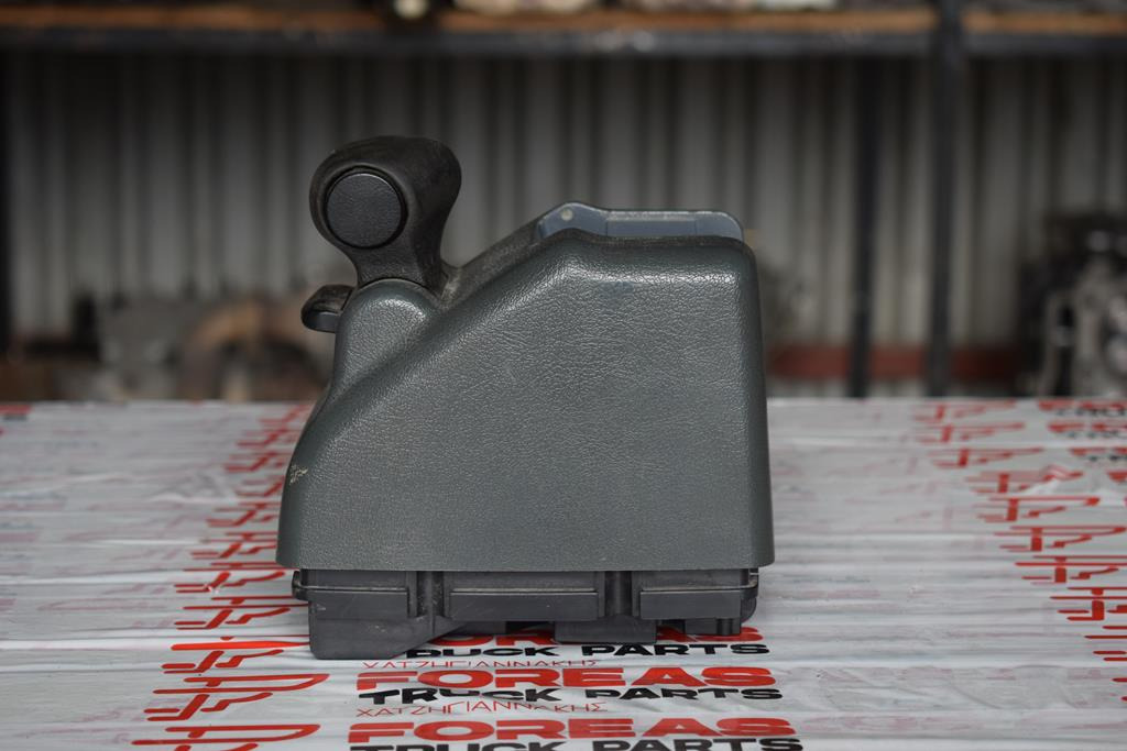 MERCEDES-BENZ ACTROS MP1 ELECTRONIC GEAR SELECTOR - Tongkat gigi untuk Truk: gambar 4 MERCEDES-BENZ ACTROS MP1 ELECTRONIC GEAR SELECTOR - Tongkat gigi untuk Truk: gambar 4