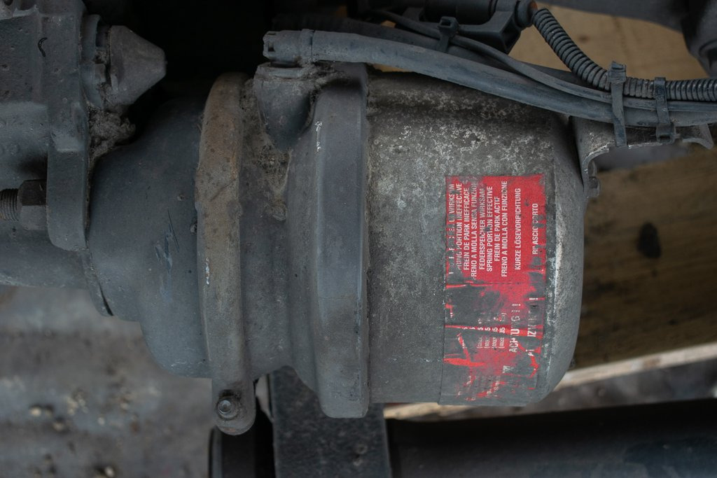 MERCEDES-BENZ ATEGO 8HOLE - DRIVER - Silinder rem untuk Truk: gambar 3 MERCEDES-BENZ ATEGO 8HOLE - DRIVER - Silinder rem untuk Truk: gambar 3