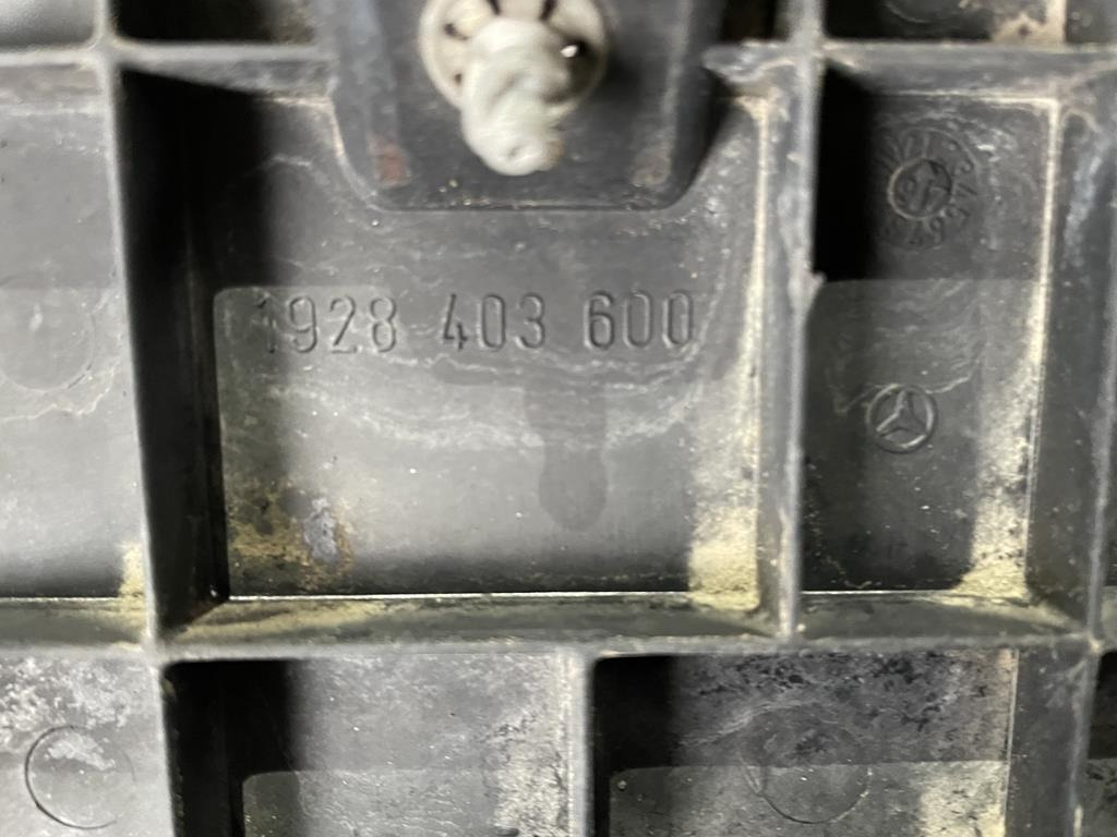 MERCEDES-BENZ ATEGO - A 906 074 16 47 - Tubuh dan eksterior untuk Truk: gambar 3 MERCEDES-BENZ ATEGO - A 906 074 16 47 - Tubuh dan eksterior untuk Truk: gambar 3