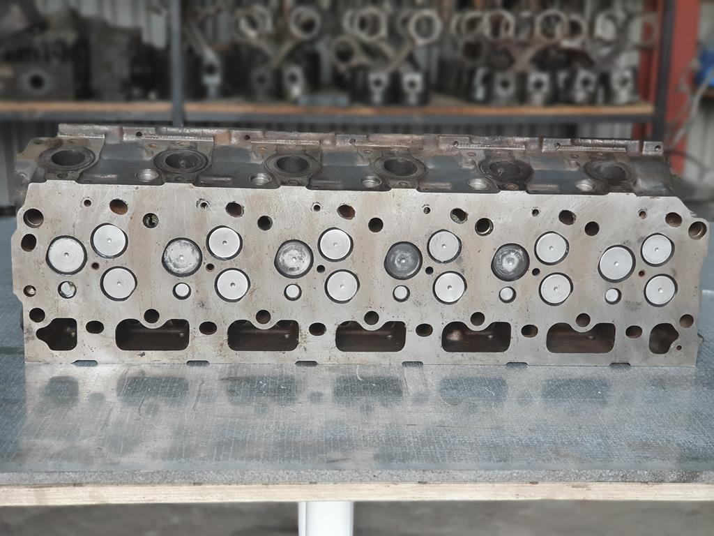 MERCEDES-BENZ ATEGO OM 906 - 6 CYLINDER - Kepala silinder untuk Truk: gambar 1 MERCEDES-BENZ ATEGO OM 906 - 6 CYLINDER - Kepala silinder untuk Truk: gambar 1