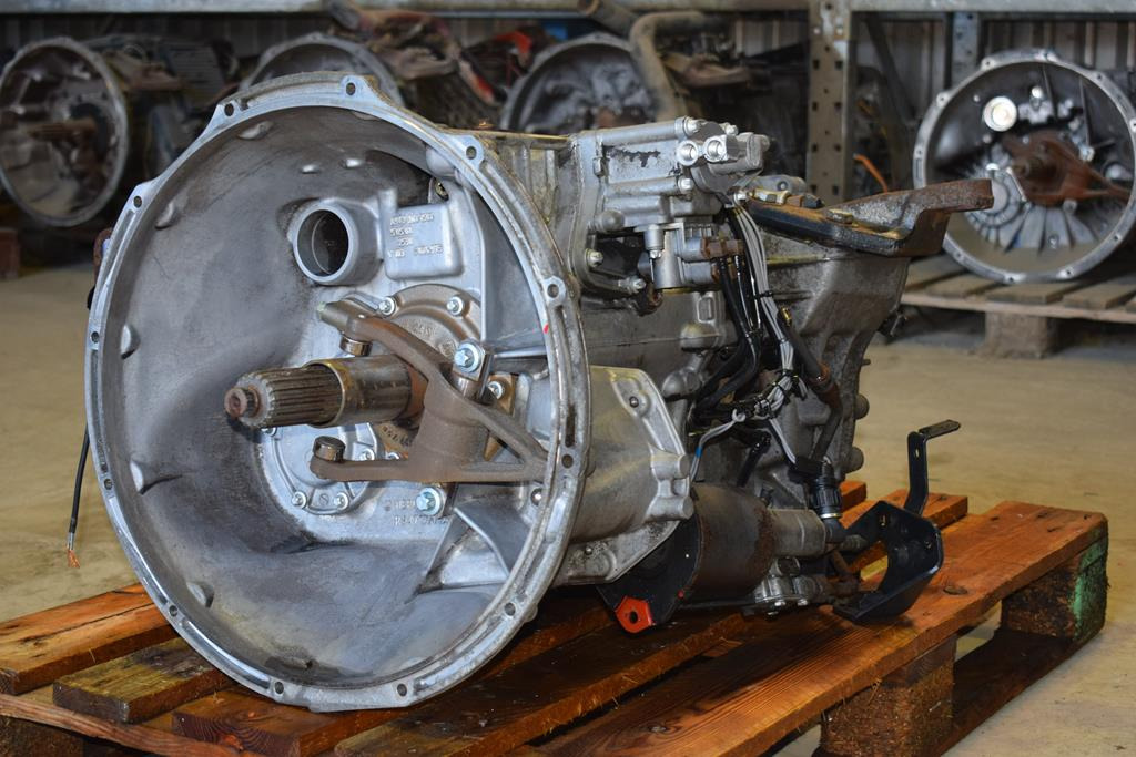 MERCEDES-BENZ AXOR G131 - 9 - Gearbox untuk Truk: gambar 1 MERCEDES-BENZ AXOR G131 - 9 - Gearbox untuk Truk: gambar 1