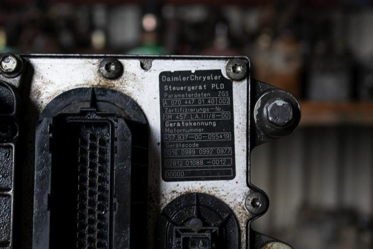MERCEDES-BENZ AXOR OM 457 - ECU untuk Truk: gambar 2 MERCEDES-BENZ AXOR OM 457 - ECU untuk Truk: gambar 2
