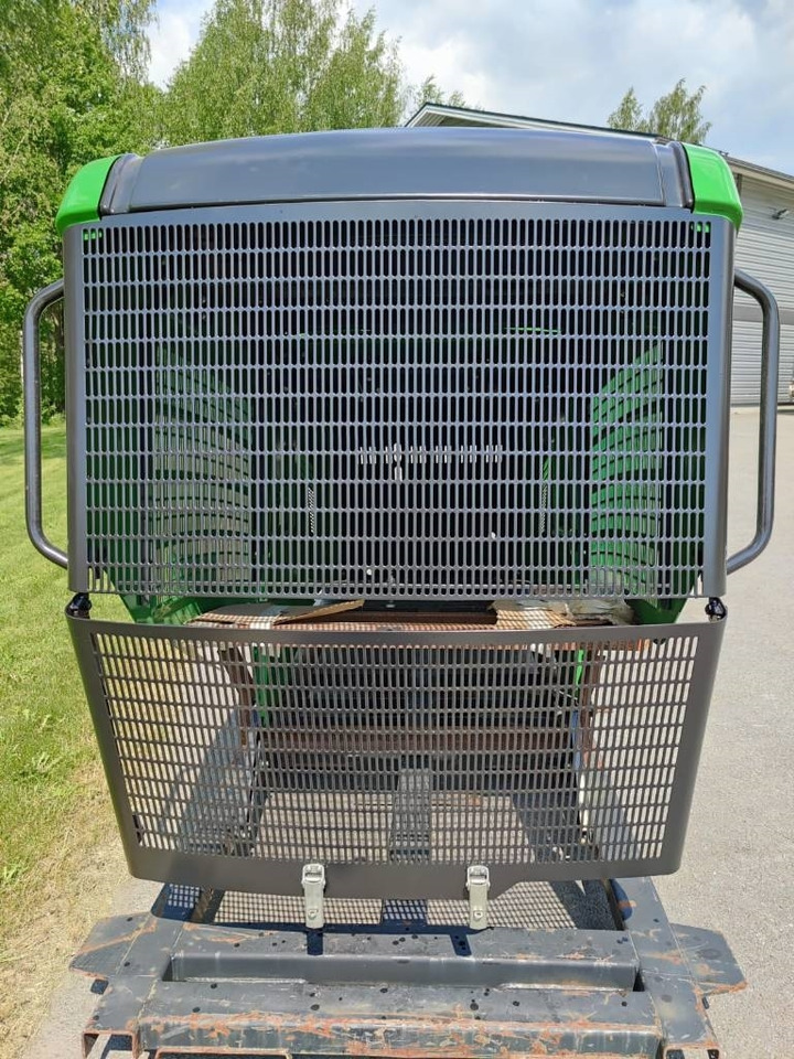 John Deere 1270 E IT 4 COMPLETE HOOD - Peralatan pemanen: gambar 4 John Deere 1270 E IT 4 COMPLETE HOOD - Peralatan pemanen: gambar 4