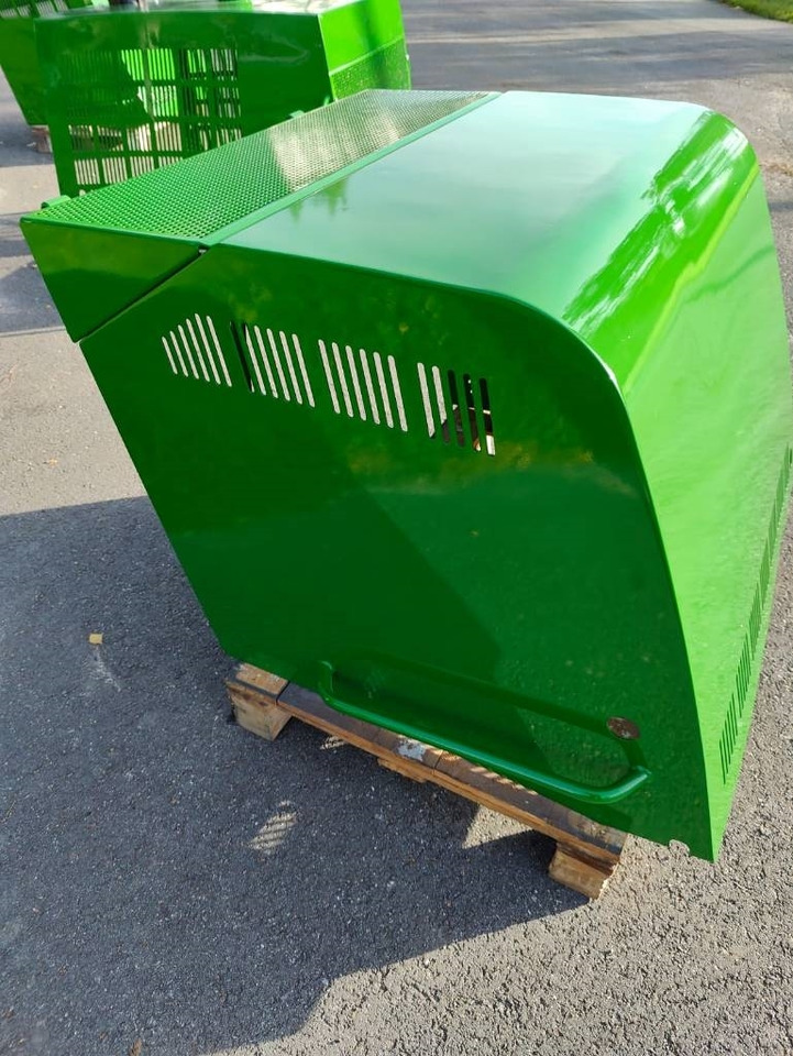 John Deere Hoods For D-serie machines - Kerudung untuk Peralatan pertanian: gambar 2 John Deere Hoods For D-serie machines - Kerudung untuk Peralatan pertanian: gambar 2