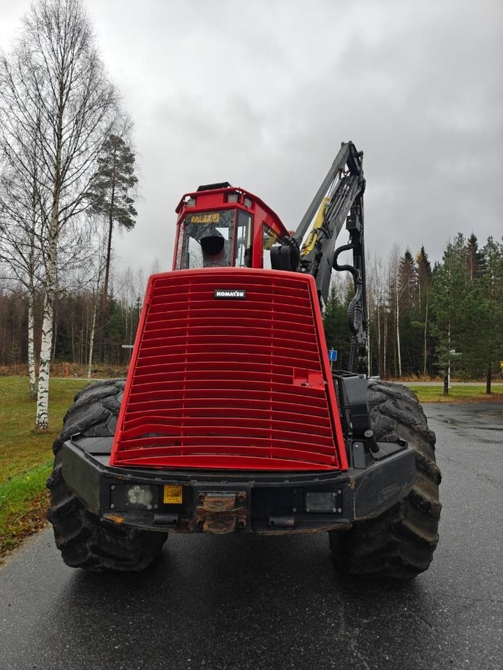 Komatsu 901 TX.1 - Peralatan pemanen: gambar 4 Komatsu 901 TX.1 - Peralatan pemanen: gambar 4