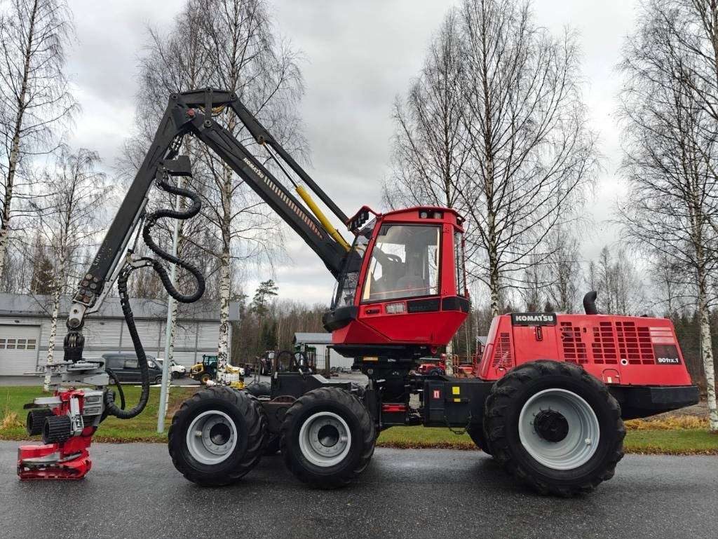 Komatsu 901 TX.1 - Peralatan pemanen: gambar 2 Komatsu 901 TX.1 - Peralatan pemanen: gambar 2