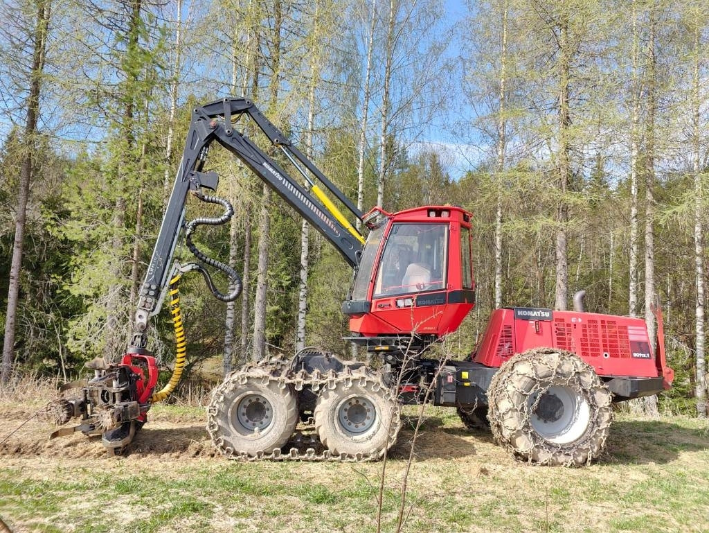 Komatsu 901 TX.1 - Peralatan pemanen: gambar 2 Komatsu 901 TX.1 - Peralatan pemanen: gambar 2
