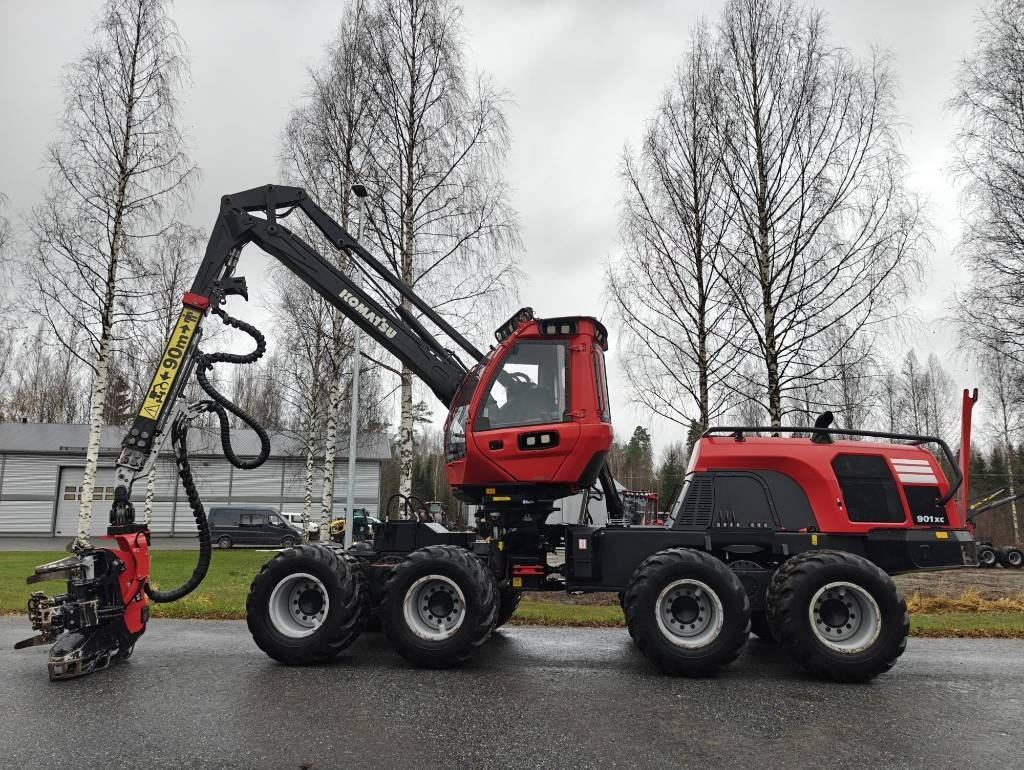Komatsu 901 XC - Peralatan pemanen: gambar 2 Komatsu 901 XC - Peralatan pemanen: gambar 2