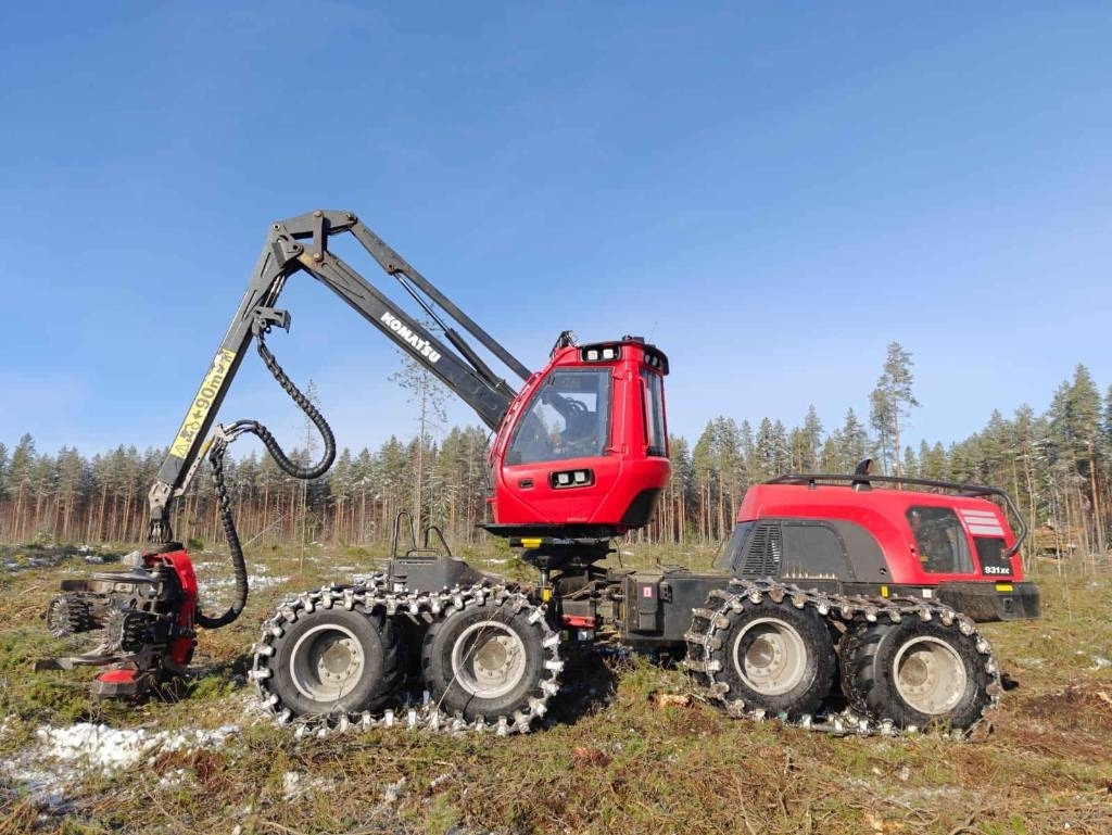 Komatsu 931 XC - Peralatan pemanen: gambar 2 Komatsu 931 XC - Peralatan pemanen: gambar 2