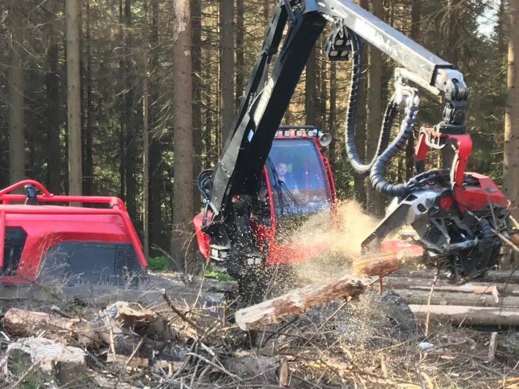 Komatsu 931XC - Peralatan pemanen: gambar 2 Komatsu 931XC - Peralatan pemanen: gambar 2