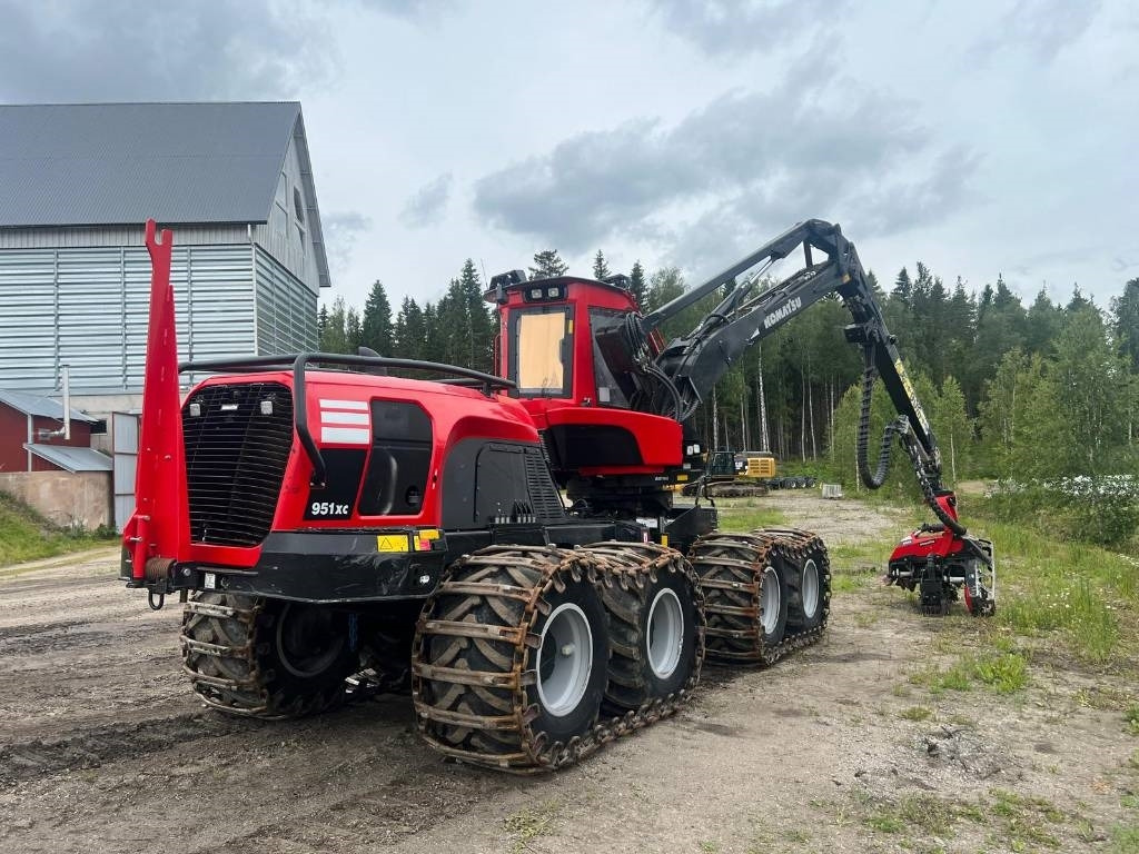 Komatsu 951 XC - Peralatan pemanen: gambar 5 Komatsu 951 XC - Peralatan pemanen: gambar 5
