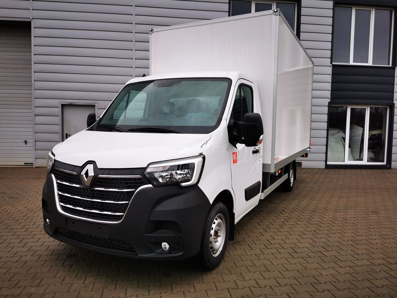 Renault Master L3 - Van box, Van listrik: gambar 1 Renault Master L3 - Van box, Van listrik: gambar 1