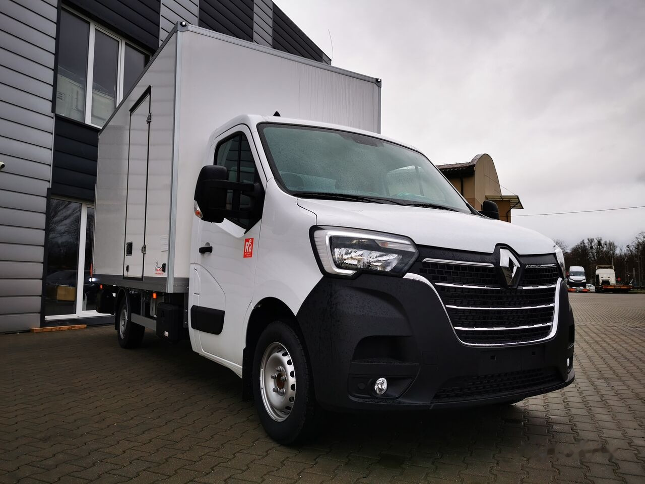 Renault Master L3 - Van box, Van listrik: gambar 4 Renault Master L3 - Van box, Van listrik: gambar 4