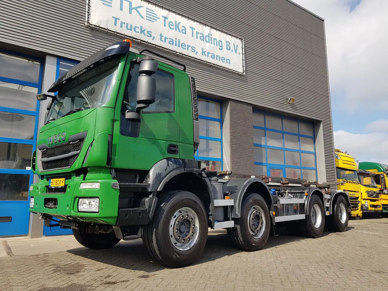 Iveco Stralis 450 8x4 Steel Nieuwe Apk/TÜV 430.000 km kettingsyst 30 t - Pengangkut kontainer/ Container truck: gambar 1 Iveco Stralis 450 8x4 Steel Nieuwe Apk/TÜV 430.000 km kettingsyst 30 t - Pengangkut kontainer/ Container truck: gambar 1